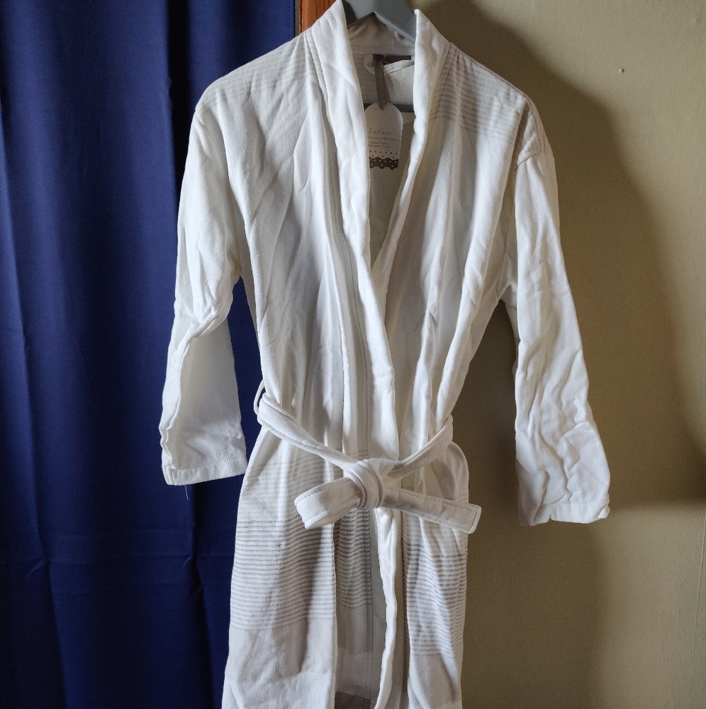 Bathrobe